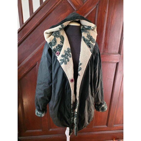 Reversible Carlo Briani Fleece-Lined Coat With Hood & Oak Leaf Pattern - Picture 1 of 4